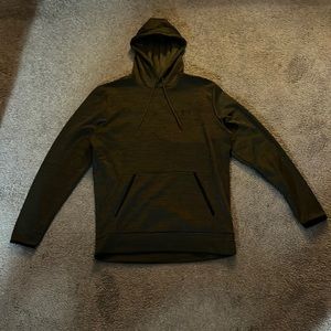 Green Under Armour sweatshirt